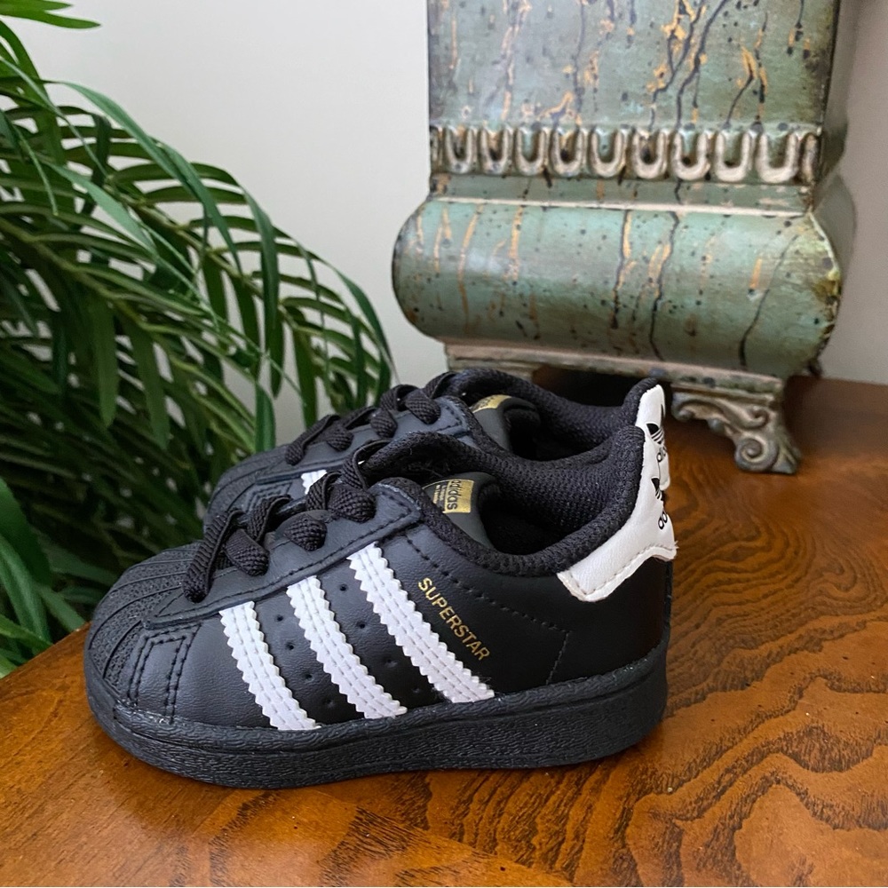 Adidas Leather Superstar Shell Toe Sneakers